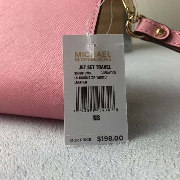 MICHAEL KORS LG DOUBLE ZIP WRISTLET - Picture 5 of 5